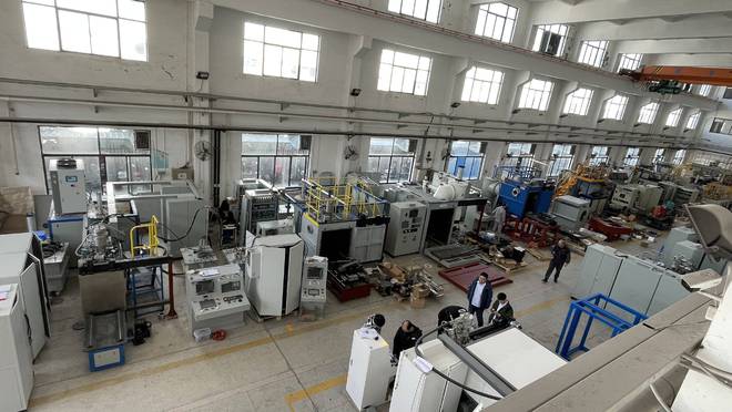 桂林獅達真空電子束焊機 風生水起，鑄就裝備制造業新旗幟